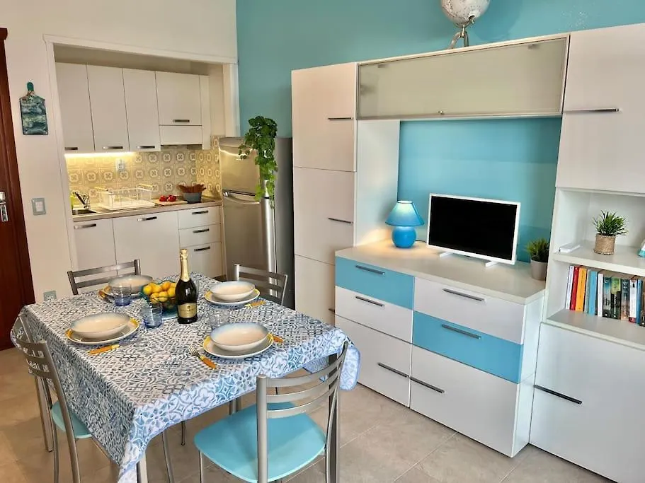 Spiaggia A 400M E Ac, Brezza Di Mare 알벤가 아파트